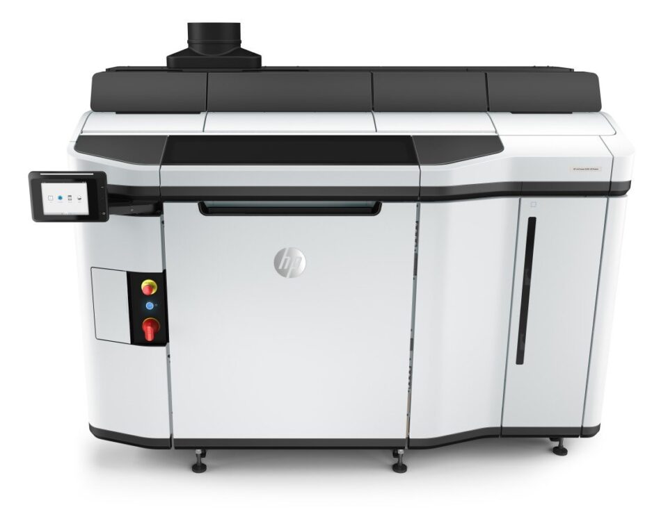 HP Jet Fusion 5200 Printer - Front View